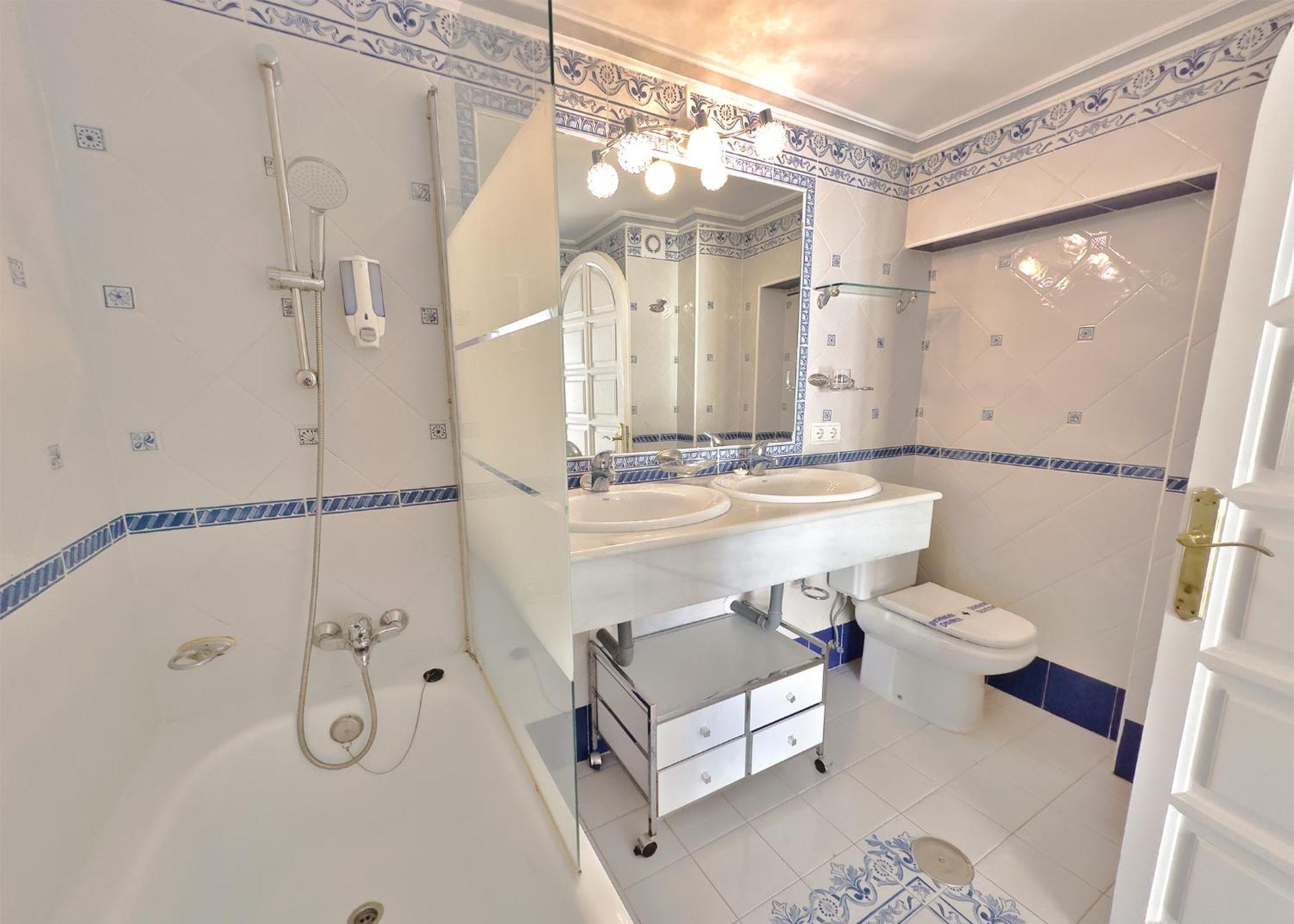Skol 508 West Facing Duplex Apartment With Amazing Sea Views Marbella Exterior foto